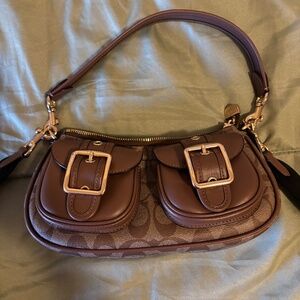 Coach small crossbody/shoulder bag